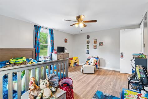 33 Hubbard Road Smith PA 15021
