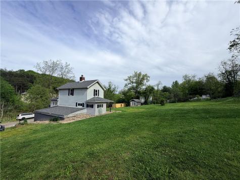 33 Hubbard Road Smith PA 15021