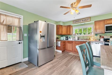 33 Hubbard Road Smith PA 15021