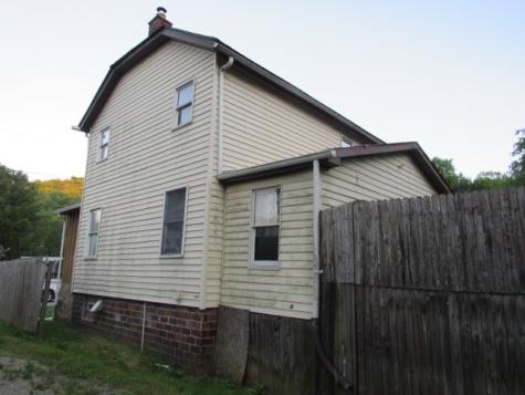 215 Hillview Lane Saltlick Township PA 15462
