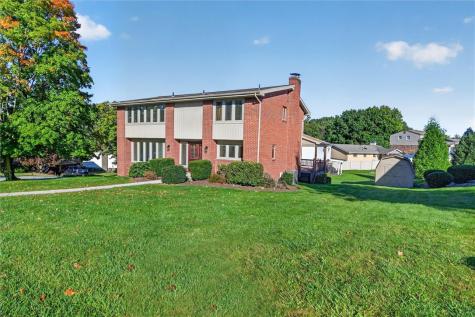 21 Scenic Drive Kennedy Township PA 15108