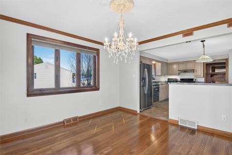 21 Scenic Drive Kennedy Township PA 15108