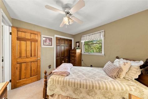 42 Old Camp Lane Buffalo Township PA 15323