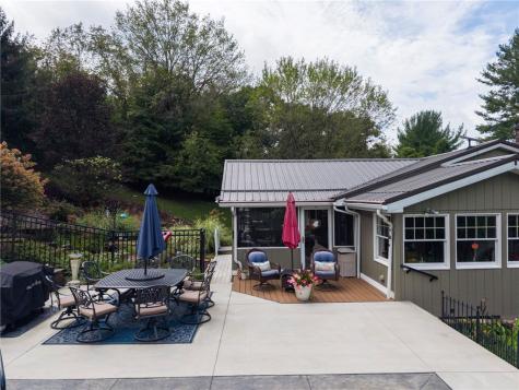 42 Old Camp Lane Buffalo Township PA 15323