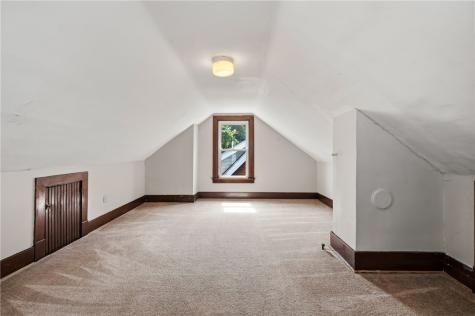 2329 Hazelton Street Perry Hilltop PA 15214