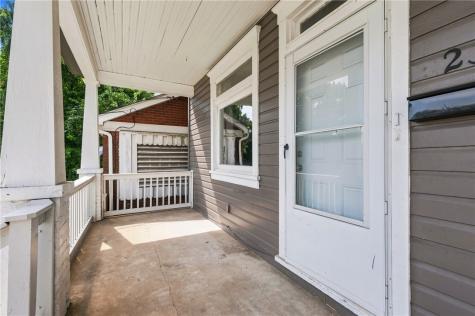 2329 Hazelton Street Perry Hilltop PA 15214