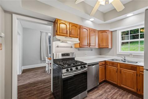 2329 Hazelton Street Perry Hilltop PA 15214