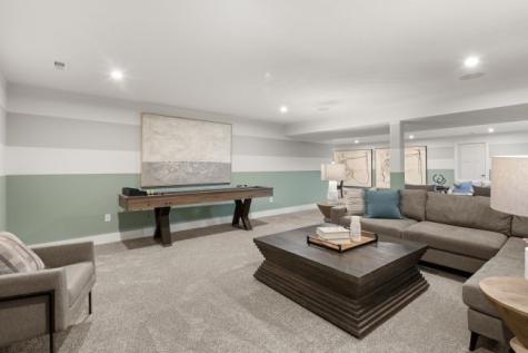 2699 SE Salerno Drive Collier Township PA 15071