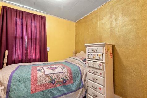 624 Spang Avenue Leechburg Boro PA 15656