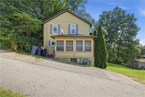624 Spang Avenue Leechburg Boro PA 15656