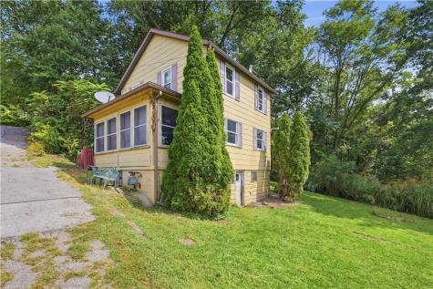 624 Spang Avenue Leechburg Boro PA 15656