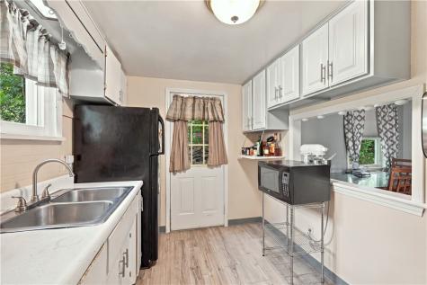 624 Spang Avenue Leechburg Boro PA 15656