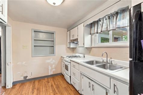 624 Spang Avenue Leechburg Boro PA 15656