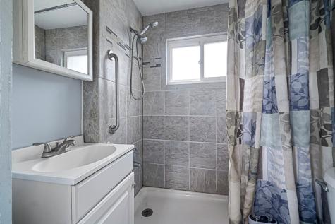 806 Gallion Avenue Brookline PA 15226
