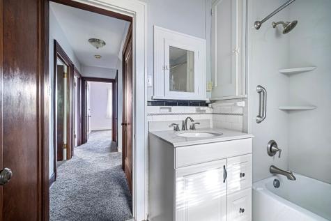 806 Gallion Avenue Brookline PA 15226
