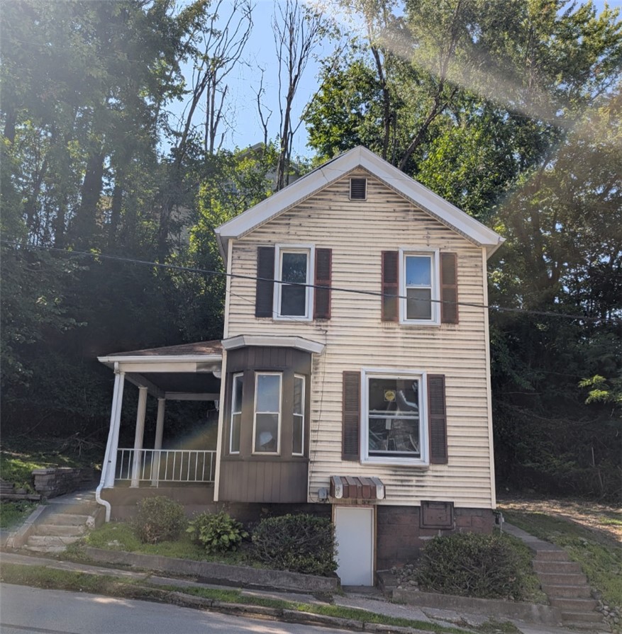 410 4th Street Monongahela PA 15063
