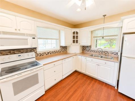 510 Walnut Street Vanderbilt PA 15486
