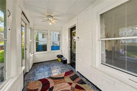 592 Hull Street Sharon PA 16146