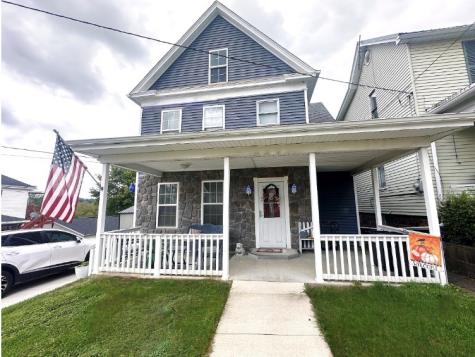 209 Wayne Street Claysville PA 15323