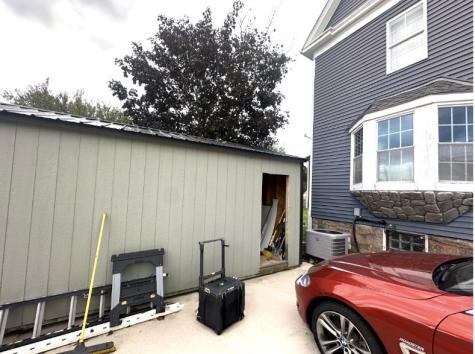 209 Wayne Street Claysville PA 15323