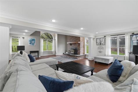 39 Valleyview Road North Bethlehem PA 15360