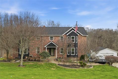 39 Valleyview Road North Bethlehem PA 15360