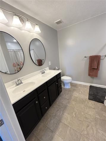 104 Riviera Drive Ross Township PA 15229