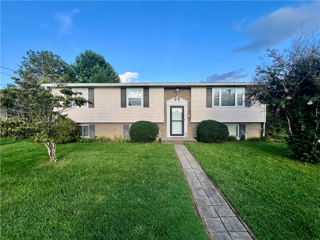 108 N. 1st Street Masontown PA 15461