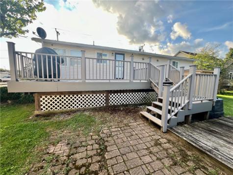 108 N. 1st Street Masontown PA 15461