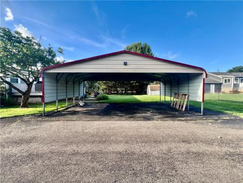 108 N. 1st Street Masontown PA 15461