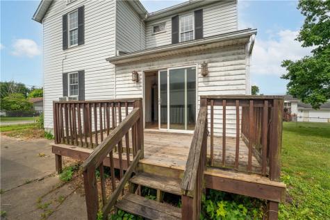 412 Commercial Avenue Masontown PA 15461