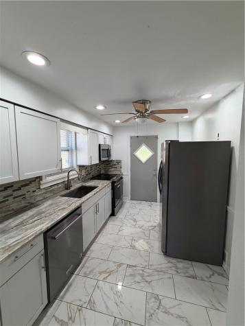 640 W 7th Avenue West Homestead PA 15120