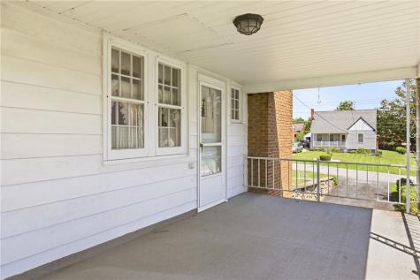 93 Violet Street Westmont Hilltop School District PA 15905