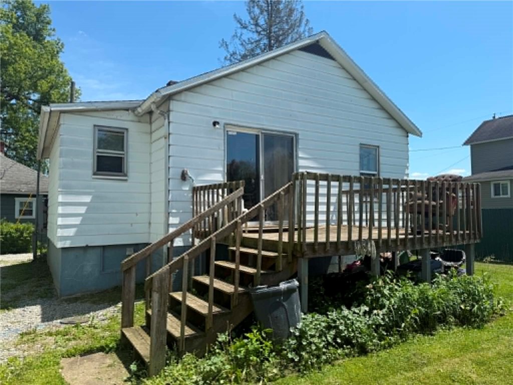 2 Elm Street Masontown PA 15461
