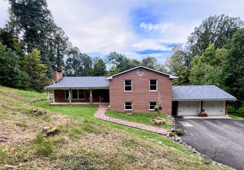 56 Gary Lane Shelocta PA 15701