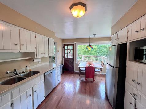 56 Gary Lane Shelocta PA 15701