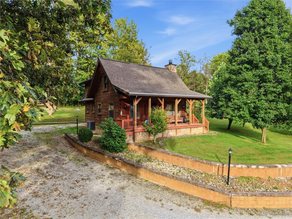 369 Hoover Works Road Mcclellandtown PA 15458