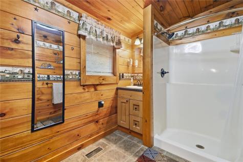 369 Hoover Works Road Mcclellandtown PA 15458