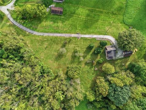 369 Hoover Works Road Mcclellandtown PA 15458