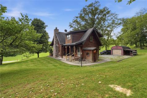 369 Hoover Works Road Mcclellandtown PA 15458