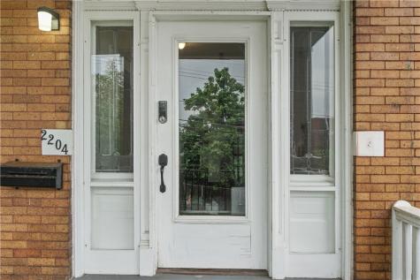 2204 Hazeldell Street Carrick PA 15210
