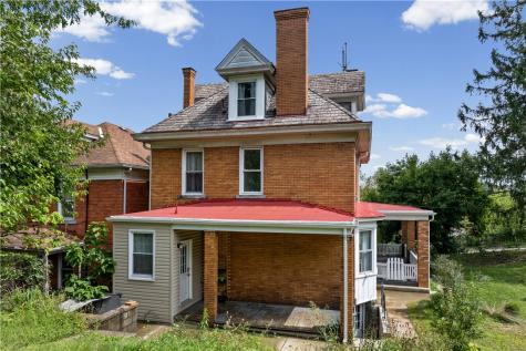 2204 Hazeldell Street Carrick PA 15210