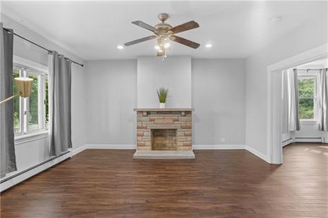 2204 Hazeldell Street Carrick PA 15210