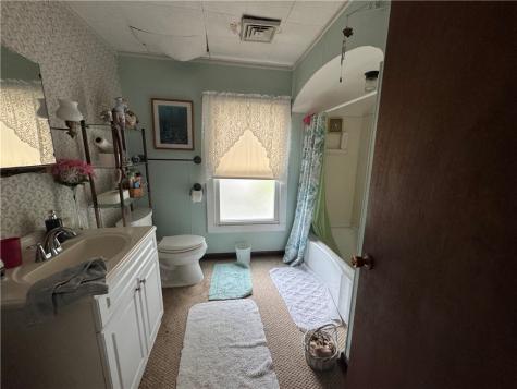 109 Mercer Avenue Hermitage PA 16161