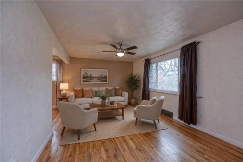 4798 Oakridge Drive Whitehall PA 15227