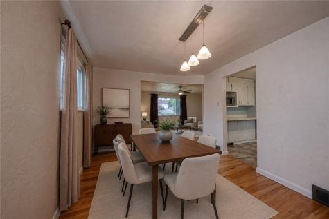 4798 Oakridge Drive Whitehall PA 15227