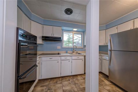 4798 Oakridge Drive Whitehall PA 15227