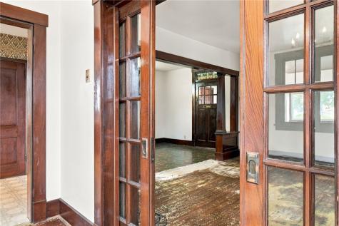 411 Riverview Drive New Kensington PA 15068