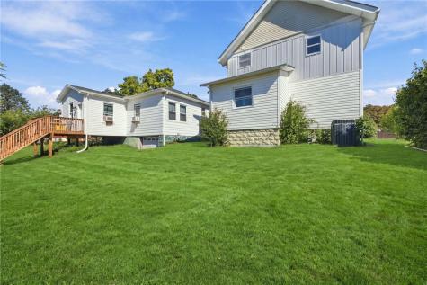 411 Riverview Drive New Kensington PA 15068