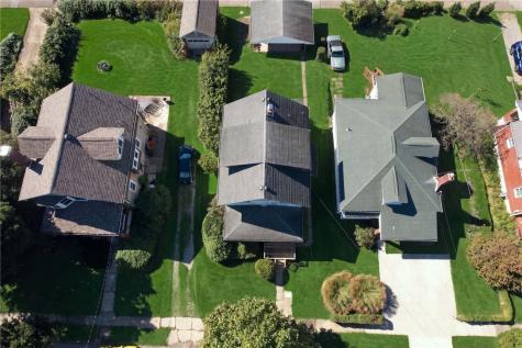 411 Riverview Drive New Kensington PA 15068